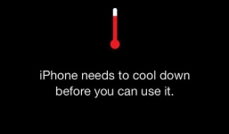 Nguy hiểm khôn lường khi dùng smartphone dưới nắng nóng